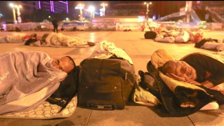 China’s Billion-Dollar Airports Now Shelters for the Homeless